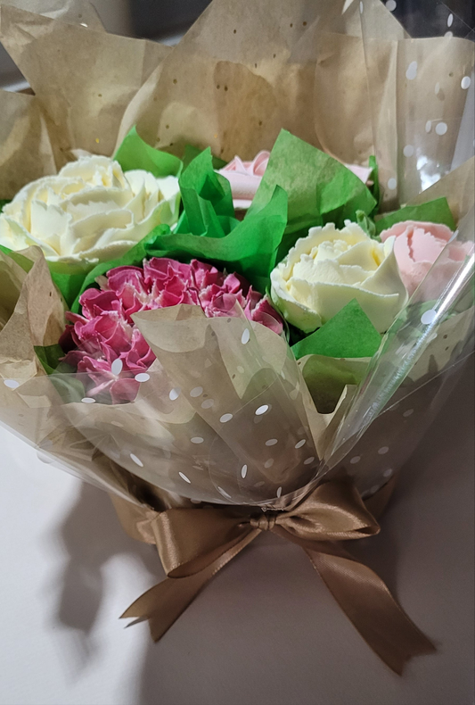 Mum, 4 cupcake Bouquet